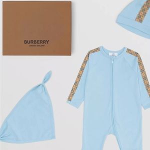 Burberry Check Trim Cotton Three-piece Baby Gift Set size 18 months